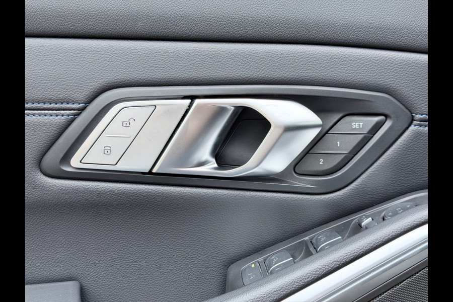 BMW 3-serie M340i xDrive M seats/H&K/360/HuD/Carbon