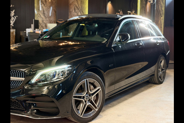 Mercedes-Benz C-Klasse Estate 300 e AMG Line|Pano|Sfeer|Bomvol!