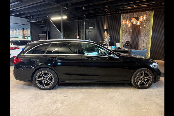 Mercedes-Benz C-Klasse Estate 300 e AMG Line|Pano|Sfeer|Bomvol!