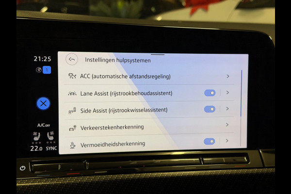 Volkswagen Golf 2.0 TSI R 4Motion AKRA|PANO|BOMVOL!