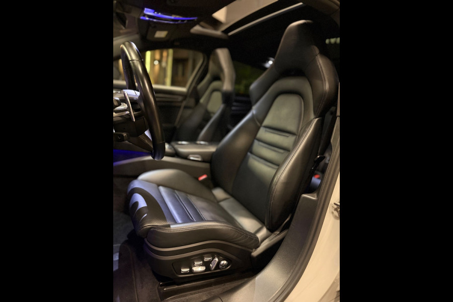 Porsche Panamera Sport Turismo 2.9 4S E-Hybrid | Sport|Carbon|Pano|Bomvol!