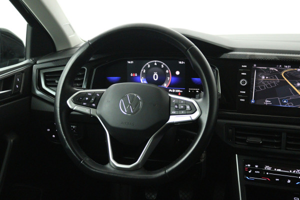 Volkswagen Polo 1.0 TSI Life Business (CAMERA, STOELVERWARMING, CRUISE ADAPTIEF, PARKEERSENSOREN)