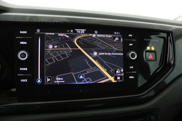 Volkswagen Polo 1.0 TSI Life Business (CAMERA, STOELVERWARMING, CRUISE ADAPTIEF, PARKEERSENSOREN)
