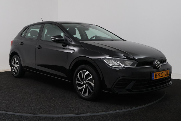 Volkswagen Polo 1.0 TSI Life Business (CAMERA, STOELVERWARMING, CRUISE ADAPTIEF, PARKEERSENSOREN)