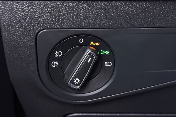 Volkswagen Tiguan Allspace 1.5 TSI Highline Business R 7p (PANORAMADAK, STOELVERWARMING, CAMERA, NAVIGATIE)