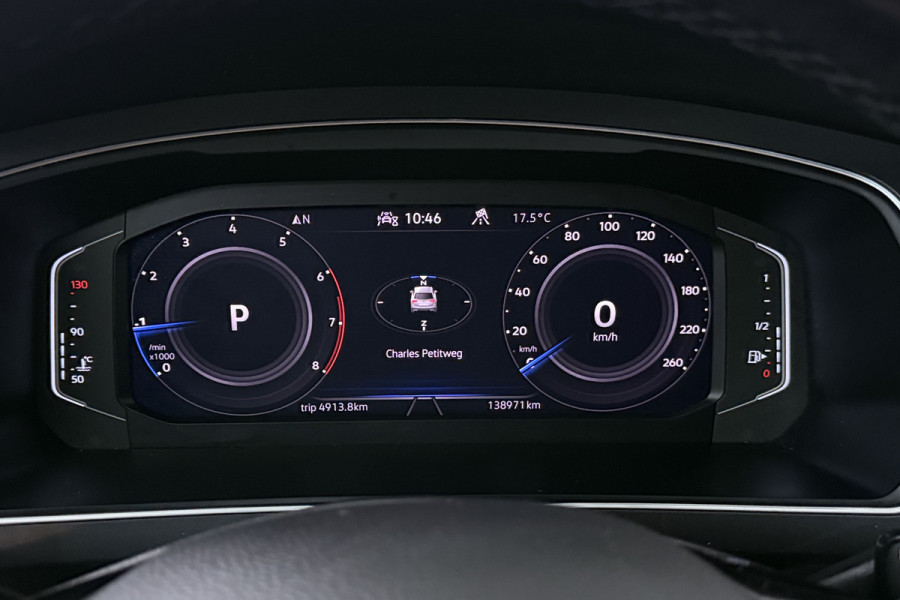 Volkswagen Tiguan Allspace 1.5 TSI Highline Business R 7p (PANORAMADAK, STOELVERWARMING, CAMERA, NAVIGATIE)