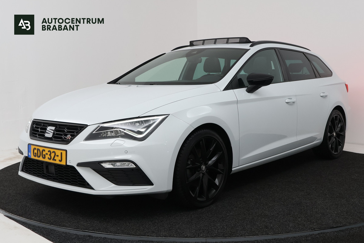 Seat Leon ST 1.5 TSI FR Ultimate Edition Black (PANORAMADAK, STOELVERWARMING, TREKHAAK AF, BEATS AUDIO, DIGITALE COCKPIT)