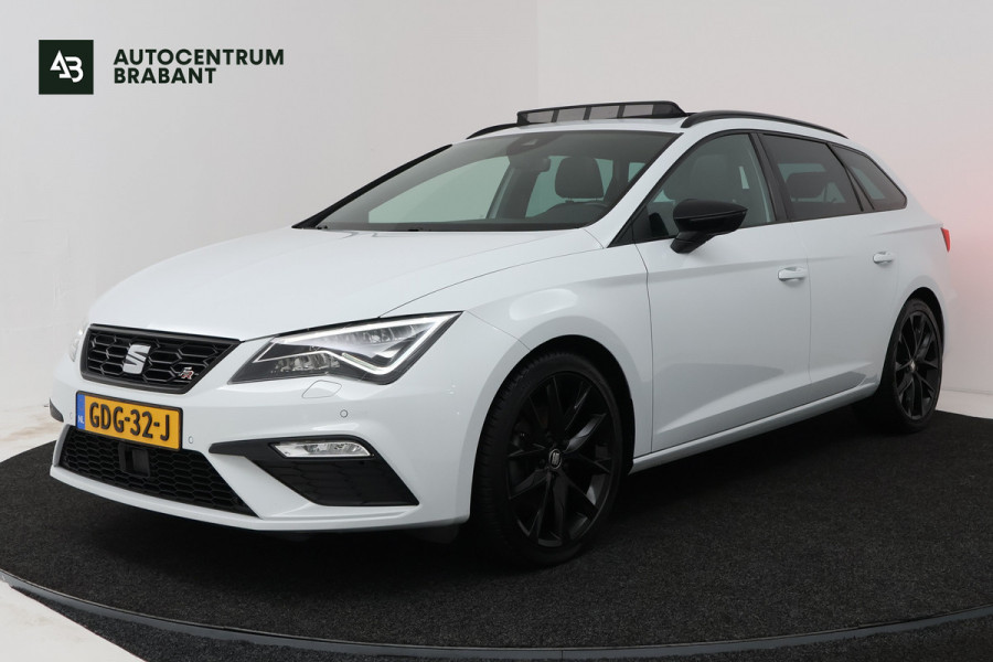 Seat Leon ST 1.5 TSI FR Ultimate Edition Black (PANORAMADAK, STOELVERWARMING, TREKHAAK AF, BEATS AUDIO, DIGITALE COCKPIT)