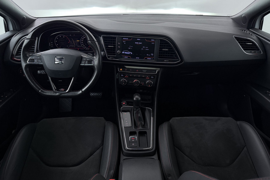 Seat Leon ST 1.5 TSI FR Ultimate Edition Black (PANORAMADAK, STOELVERWARMING, TREKHAAK AF, BEATS AUDIO, DIGITALE COCKPIT)