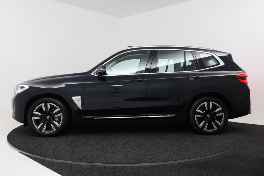 BMW iX3 Executive 80 kWh (SOH 98%, PANORAMADAK, STOELVERWARMING, ELEKTR STOELEN, CAMERA)