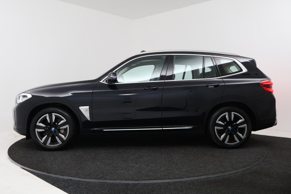 BMW iX3 Executive 80 kWh (SOH 98%, PANORAMADAK, STOELVERWARMING, ELEKTR STOELEN, CAMERA)