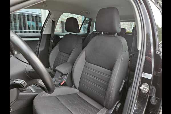 Škoda Octavia Combi 1.0 TSI Trekhaak! Carplay! Airco/Clima! Navigatie! Cruise Control! Nette Auto! Dealer Onderhouden!