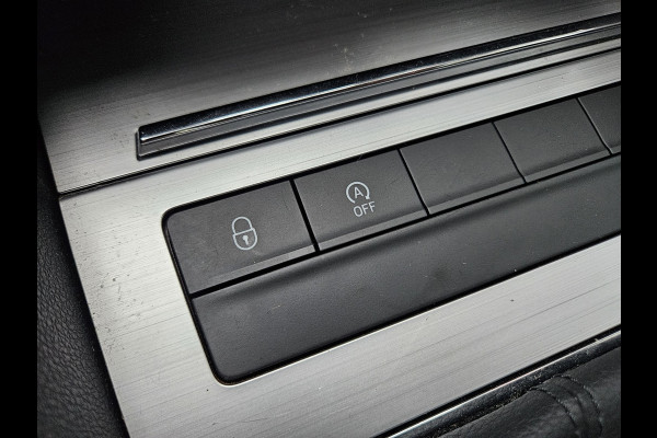 Škoda Octavia Combi 1.0 TSI Trekhaak! Carplay! Airco/Clima! Navigatie! Cruise Control! Nette Auto! Dealer Onderhouden!