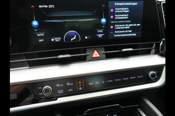 Kia Sportage 1.6 T-GDi PHEV AWD DynamicPlusLine 265pk Dealer O.H | Trekhaak Afn. | Panodak | Adaptive Cruise | 360 Camera | Harman / Kardon | Lederen Sportstoelen Memory & Ventilatie | Keyless | Apple Carplay | Blis | Stoelen & Stuur Verwarmd | Virtual | Navigatie | 19"L.M | Plug In Hybrid