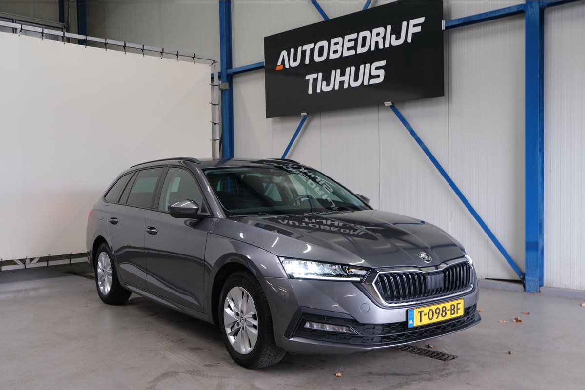 Škoda Octavia Combi 1.0 e-TSI Ambition - N.A.P. Airco, Cruise, Navi, PDC, Trekhaak.
