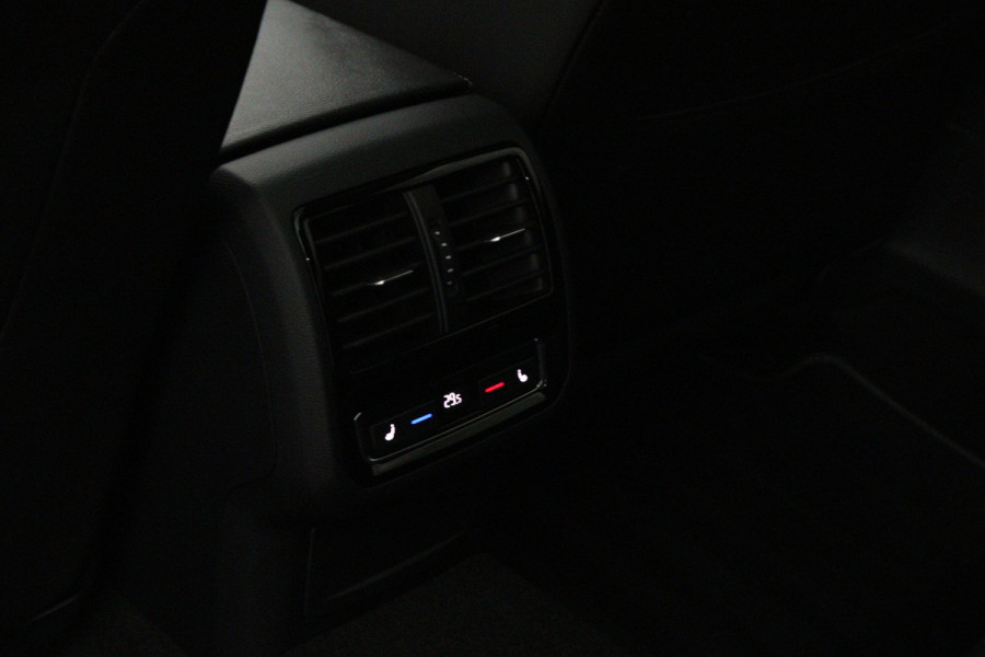 Volkswagen Arteon Shooting Brake 2.0 TSI 190 PK R-Line Business+, Panoramadak, Trekhaak, LED, Camera, Carplay