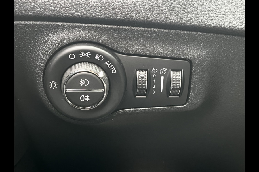 Jeep Compass 1.4 MultiAir Limited 4x4 170pk/125kW Automaat 9-traps | ACC | Elektr. achterklep | Beats | Apple / Android Carplay | Keyless | Two-tone lak etc. etc.