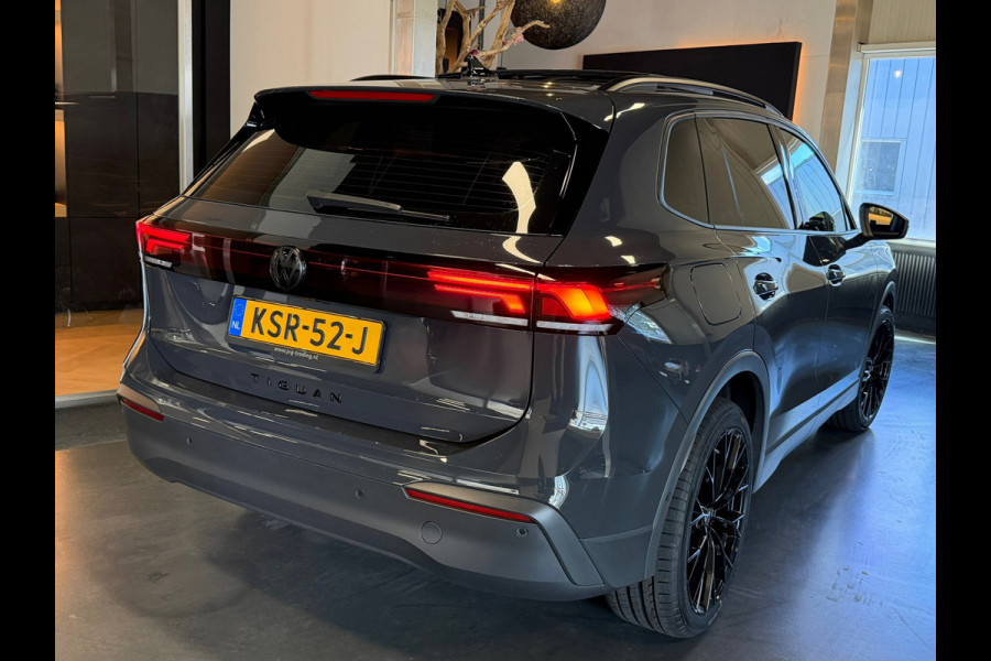 Volkswagen Tiguan 1.5 eTSI Panorama Sfeerverl. Blackstyle 1e eigenaar