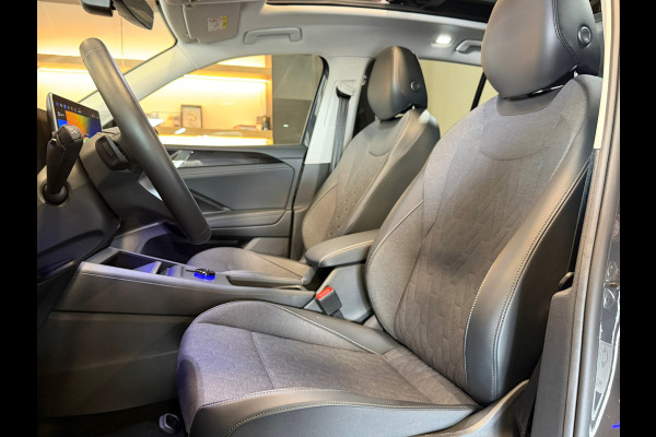 Volkswagen Tiguan 1.5 eTSI Panorama Sfeerverl. Blackstyle 1e eigenaar