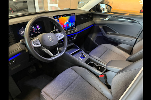 Volkswagen Tiguan 1.5 eTSI Panorama Sfeerverl. Blackstyle 1e eigenaar