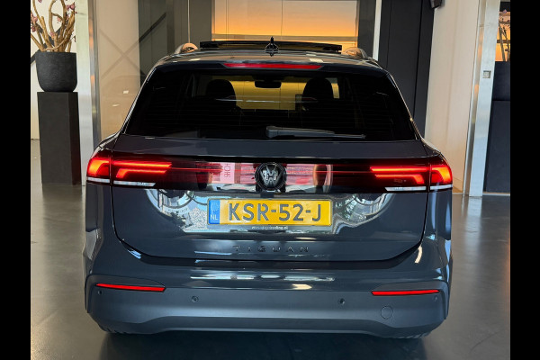 Volkswagen Tiguan 1.5 eTSI Panorama Sfeerverl. Blackstyle 1e eigenaar