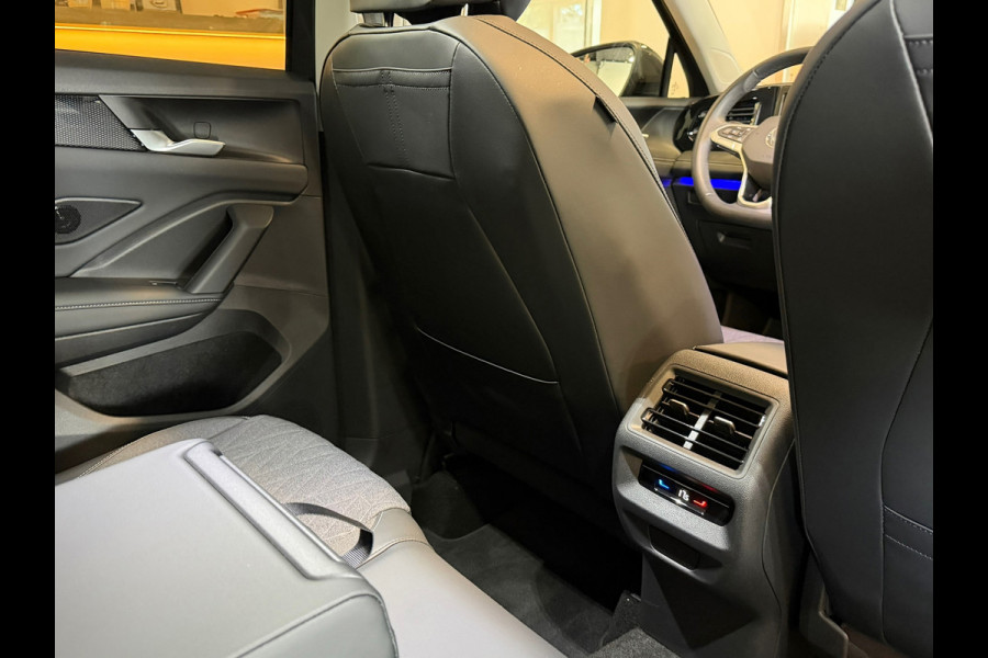 Volkswagen Tiguan 1.5 eTSI Panorama Sfeerverl. Blackstyle 1e eigenaar