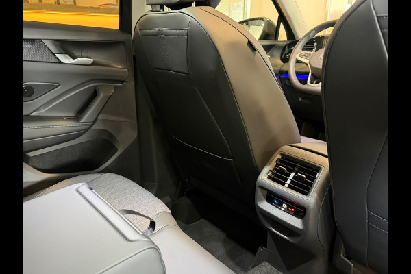 Volkswagen Tiguan 1.5 eTSI Panorama Sfeerverl. Blackstyle 1e eigenaar