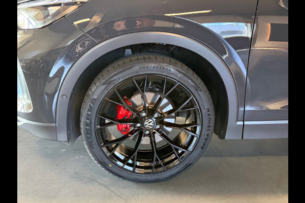 Volkswagen Tiguan 1.5 eTSI Panorama Sfeerverl. Blackstyle 1e eigenaar