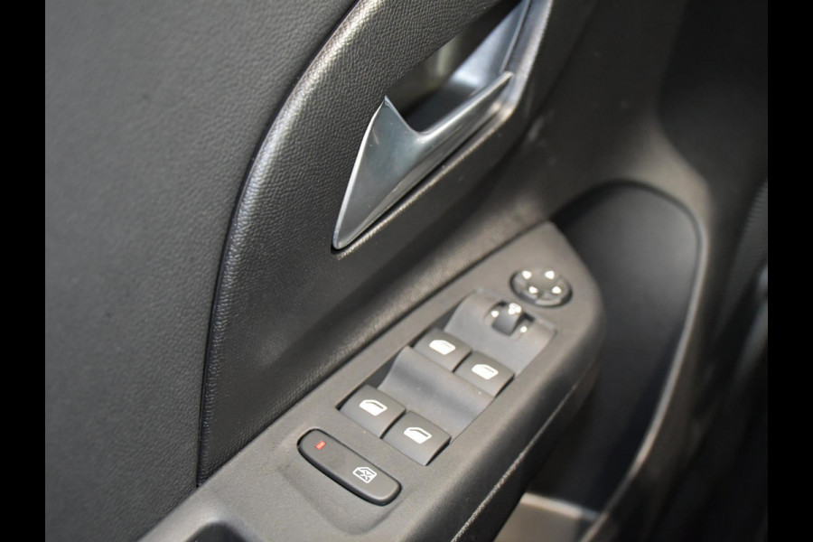 Opel Corsa 1.2 Turbo Hybrid GS | Sportstoelen | Navigatie | Camera
