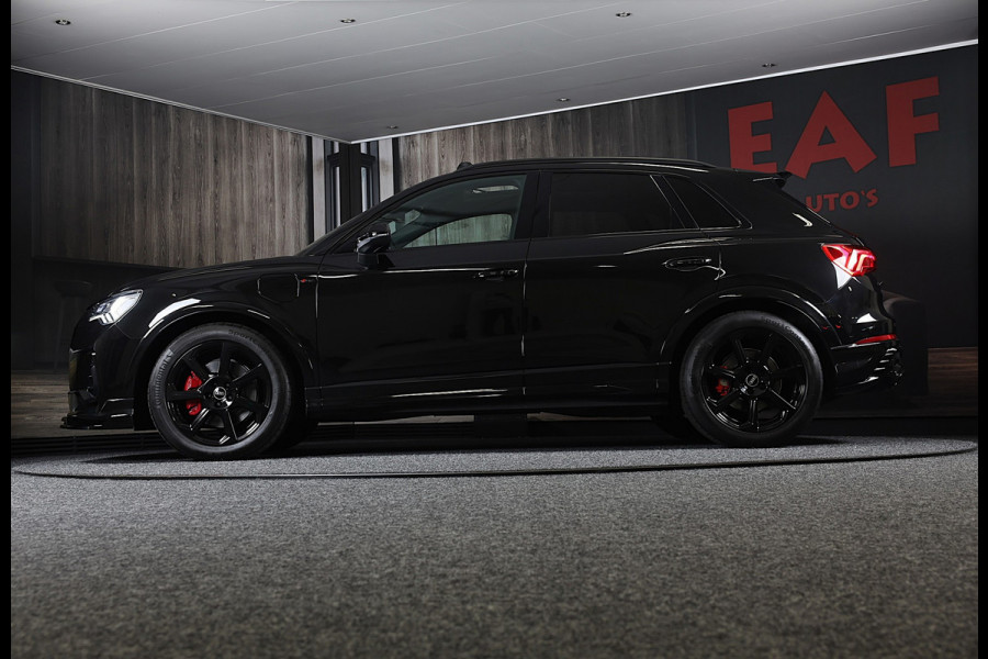 Audi Q3 45 TFSI e RSQ3 Look / Camera / Cc / Lane Assist / Digital Cockpit / S Line Zetels / Open Panoramadak / Pdc / Matrix / 19 I