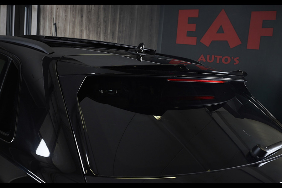 Audi Q3 45 TFSI e RSQ3 Look / Camera / Cc / Lane Assist / Digital Cockpit / S Line Zetels / Open Panoramadak / Pdc / Matrix / 19 I