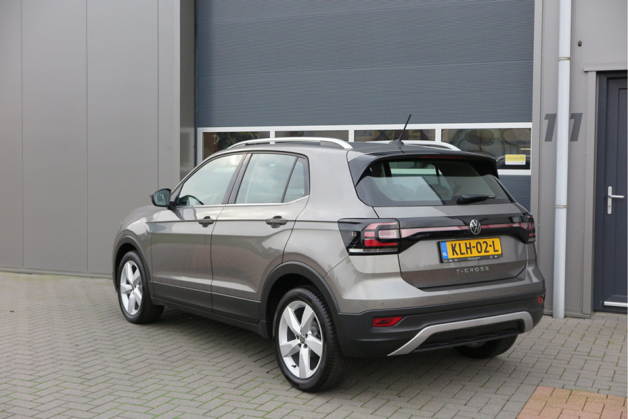 Volkswagen T-Cross 1.0 TSI 110pk DSG Style, Led, Virtual Cockpit, Navigatie, Stoelverwarming, DAB+ ,Carplay ,etc .