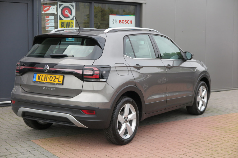 Volkswagen T-Cross 1.0 TSI 110pk DSG Style, Led, Virtual Cockpit, Navigatie, Stoelverwarming, DAB+ ,Carplay ,etc .