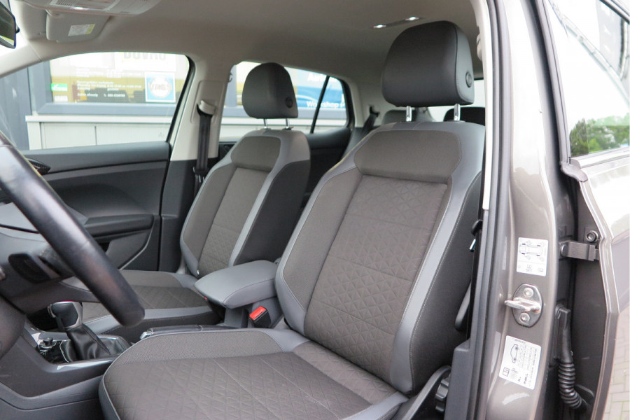 Volkswagen T-Cross 1.0 TSI 110pk DSG Style, Led, Virtual Cockpit, Navigatie, Stoelverwarming, DAB+ ,Carplay ,etc .