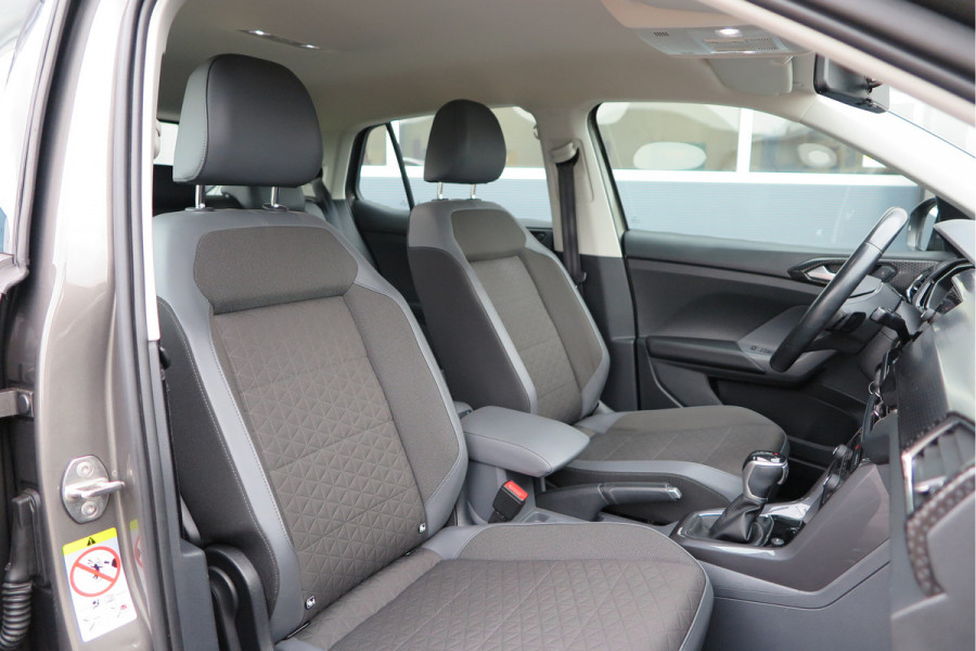 Volkswagen T-Cross 1.0 TSI 110pk DSG Style, Led, Virtual Cockpit, Navigatie, Stoelverwarming, DAB+ ,Carplay ,etc .