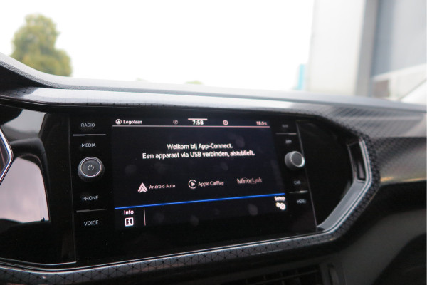Volkswagen T-Cross 1.0 TSI 110pk DSG Style, Led, Virtual Cockpit, Navigatie, Stoelverwarming, DAB+ ,Carplay ,etc .