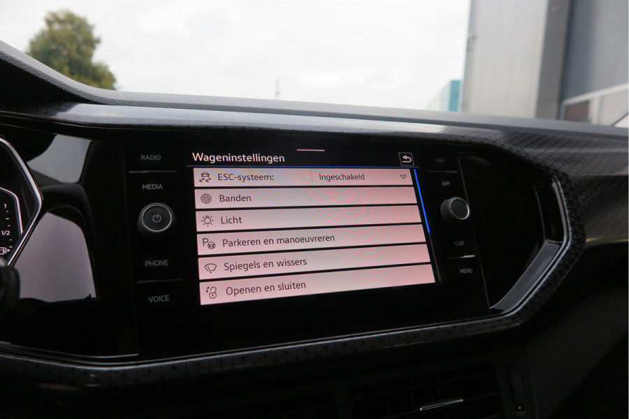 Volkswagen T-Cross 1.0 TSI 110pk DSG Style, Led, Virtual Cockpit, Navigatie, Stoelverwarming, DAB+ ,Carplay ,etc .