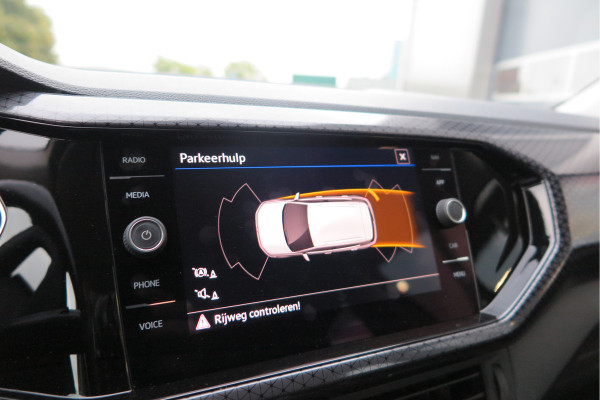 Volkswagen T-Cross 1.0 TSI 110pk DSG Style, Led, Virtual Cockpit, Navigatie, Stoelverwarming, DAB+ ,Carplay ,etc .