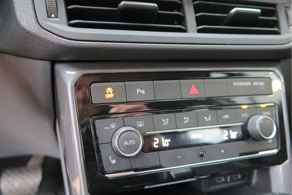Volkswagen T-Cross 1.0 TSI 110pk DSG Style, Led, Virtual Cockpit, Navigatie, Stoelverwarming, DAB+ ,Carplay ,etc .