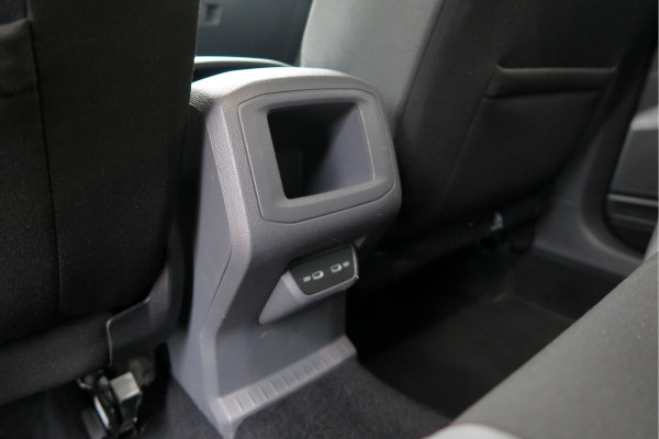 Volkswagen T-Cross 1.0 TSI 110pk DSG Style, Led, Virtual Cockpit, Navigatie, Stoelverwarming, DAB+ ,Carplay ,etc .
