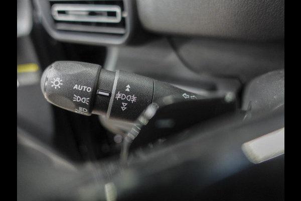 Peugeot Partner 1.5 BlueHDi 130pk L2 Automaat Navigatie Airco Cruise Control Camera