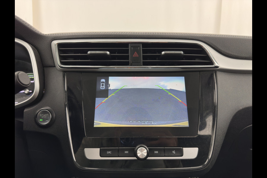 MG ZS EV Luxury 45 kWh {SoH-87%} (INCL-BTW) Aut. *PANO | LEATHER | CCS-FASTLOADER | KEYLESS | NAVI-FULLMAP | ADAPTIVE-CRUISE | CAMERA | HEATED-SPORTSEATS | CARPLAY | BLINDSPOT | DAB | LANE-ASSIST | 17''ALU*