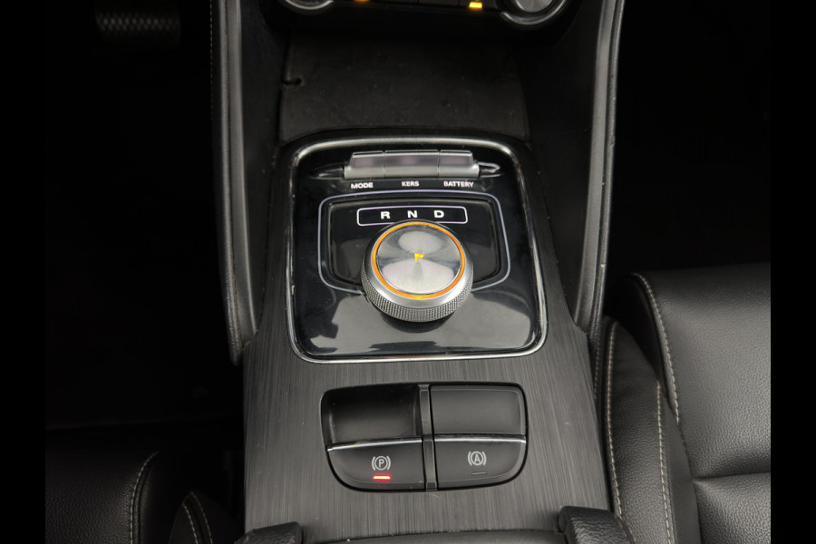 MG ZS EV Luxury 45 kWh {SoH-87%} (INCL-BTW) Aut. *PANO | LEATHER | CCS-FASTLOADER | KEYLESS | NAVI-FULLMAP | ADAPTIVE-CRUISE | CAMERA | HEATED-SPORTSEATS | CARPLAY | BLINDSPOT | DAB | LANE-ASSIST | 17''ALU*
