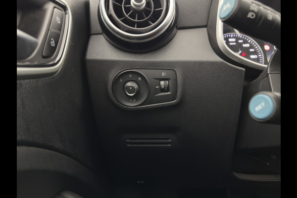 MG ZS EV Luxury 45 kWh {SoH-87%} (INCL-BTW) Aut. *PANO | LEATHER | CCS-FASTLOADER | KEYLESS | NAVI-FULLMAP | ADAPTIVE-CRUISE | CAMERA | HEATED-SPORTSEATS | CARPLAY | BLINDSPOT | DAB | LANE-ASSIST | 17''ALU*