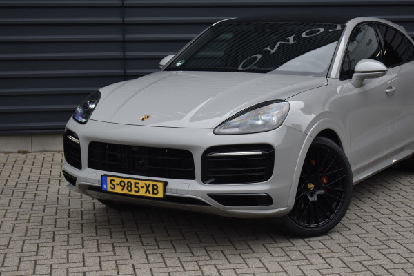 Porsche Cayenne Coupé 3.0 E-Hybrid Platinum Edition SportDesign *Krijt* | Sportuitlaat | Panorama | ACC | Trekhaak | Ventilatie | Achterasbesturing | Bose | Head-Up | 22'' Wielen |