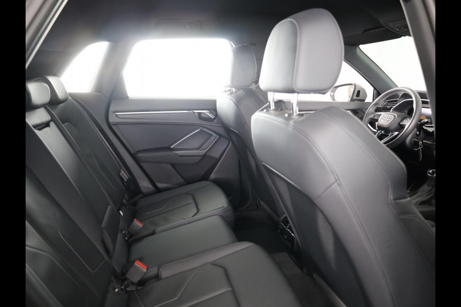 Audi Q3 45 TFSI e S edition 245pk | Navigatiesysteem full map | S Line exterieur met lederen bekleding | Apple Carplay/Android Auto |  Achteruitrijcamera | Dodehoekdetectie |