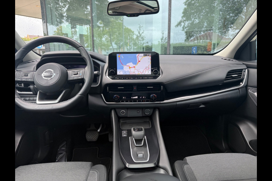 Nissan QASHQAI 1.3 MHEV Xtronic Premiere Edition - Automaat - Panodak - Navi - Trekhaak - Org.NL