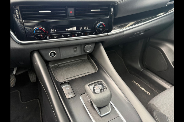 Nissan QASHQAI 1.3 MHEV Xtronic Premiere Edition - Automaat - Panodak - Navi - Trekhaak - Org.NL