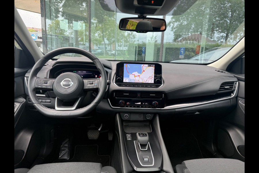 Nissan QASHQAI 1.3 MHEV Xtronic Premiere Edition - Automaat - Panodak - Navi - Trekhaak - Org.NL