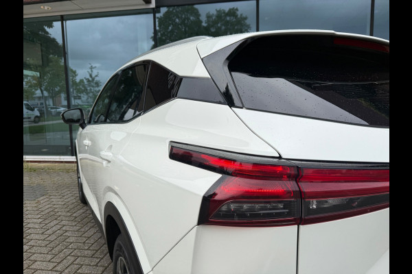Nissan QASHQAI 1.3 MHEV Xtronic Premiere Edition - Automaat - Panodak - Navi - Trekhaak - Org.NL